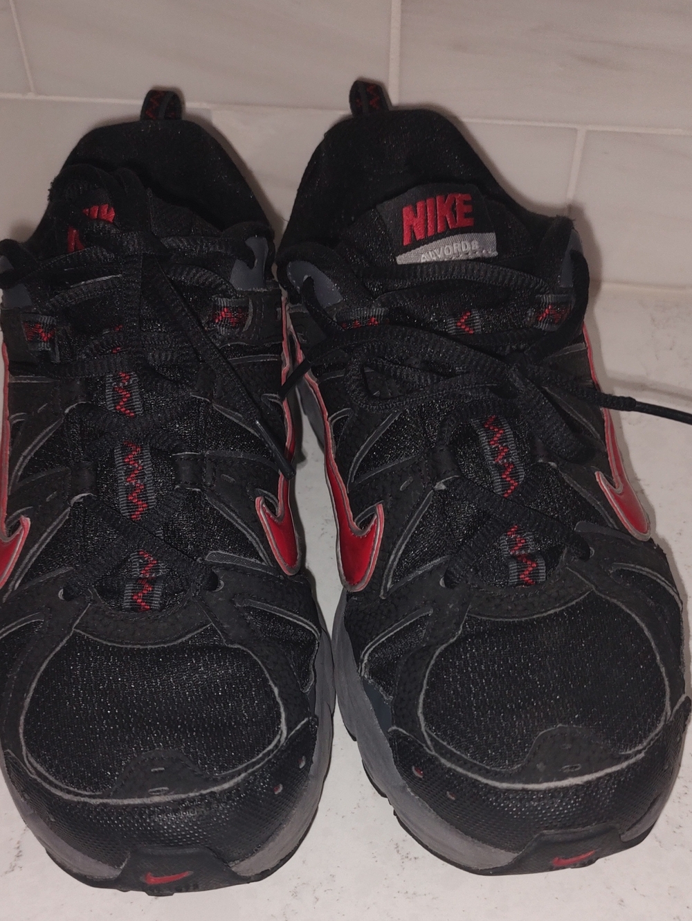 Nike Air Alvord 8 Size 8.5